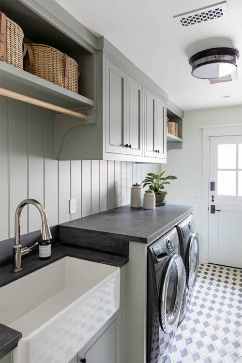 18 Beautiful Dark & Moody Laundry Rooms • White Oak & Linen Design Co ...